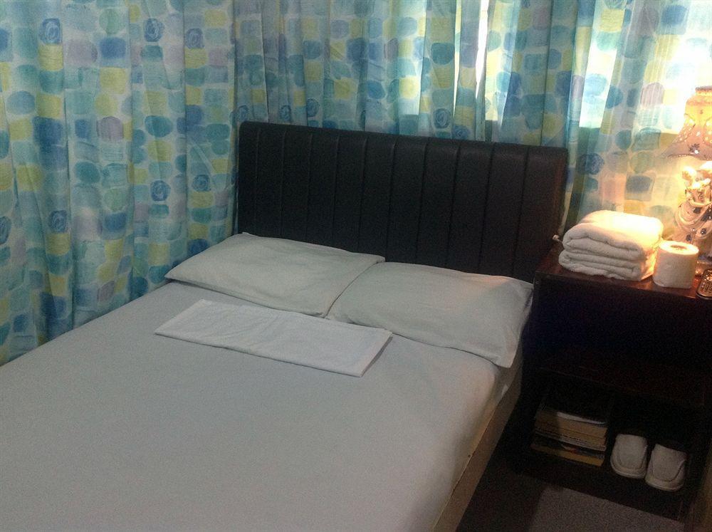 Gaius Inn Manila Eksteriør bilde