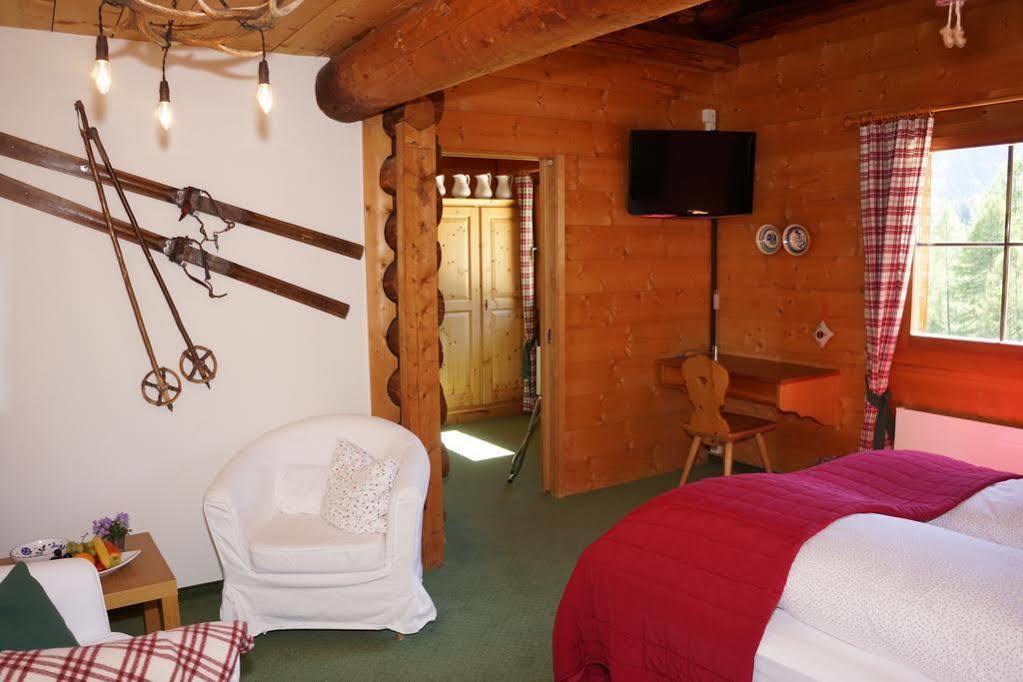 Gaius Inn Manila Eksteriør bilde